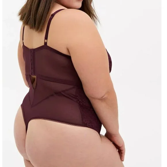 NWT Torrid Lace Piece Bodysuit - Picture 3 of 6